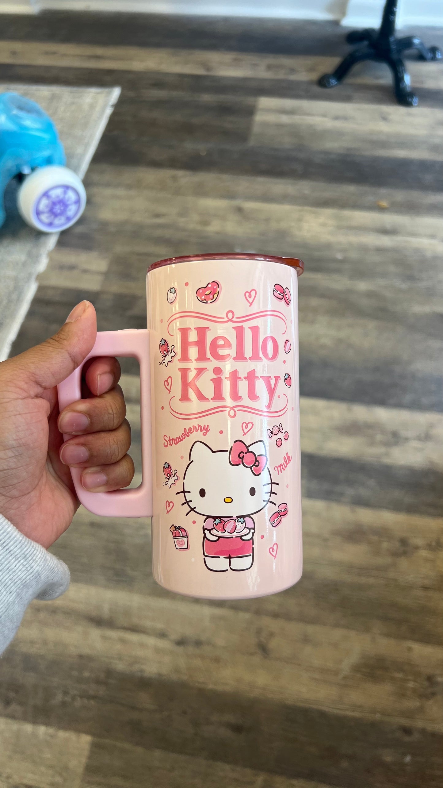 HELLO KITTY MUG