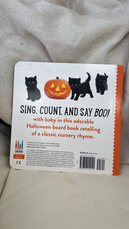 HALLOWEEN BOO BOOK